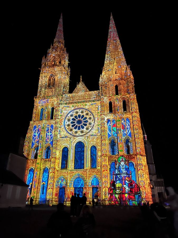 ChartresLumiere.jpg